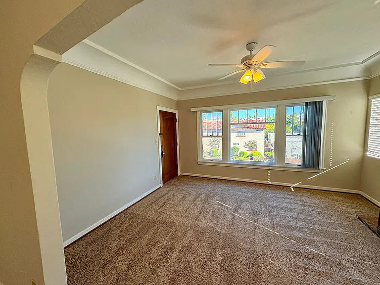 3820 Arizona Street — Photo 8