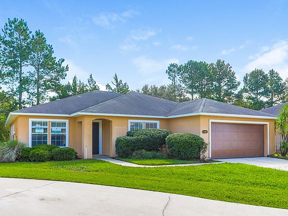 3rd image of 12613 Wooded Bluff Ct