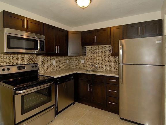 2nd image of 111 Palm Ave APT 7