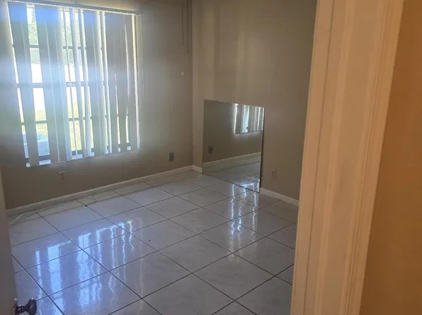 4290 Royal Banyan Way, Lake Worth Beach, FL 33461