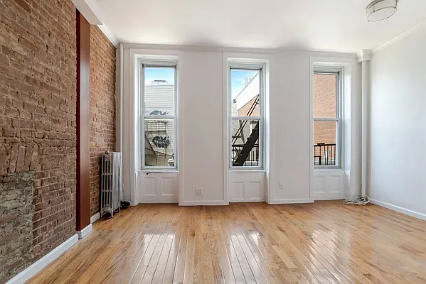 Rented by Stribling | media 18