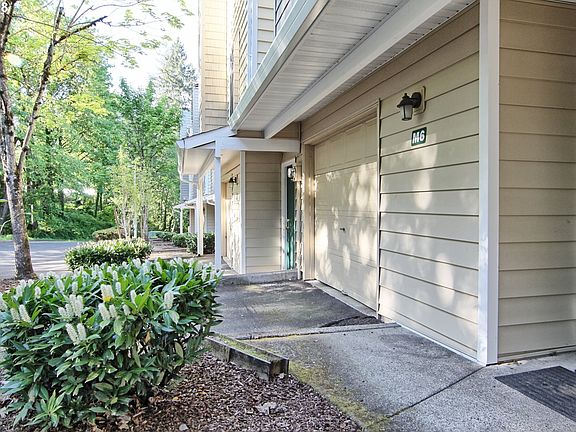 2nd image of 13216 NE Salmon Creek Ave Unit M6