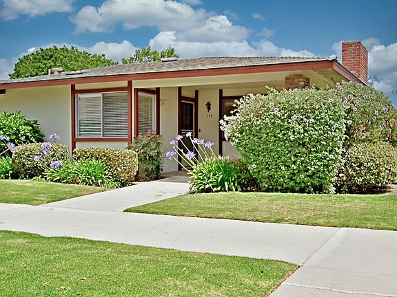 2nd image of 139 E Carmel Grn