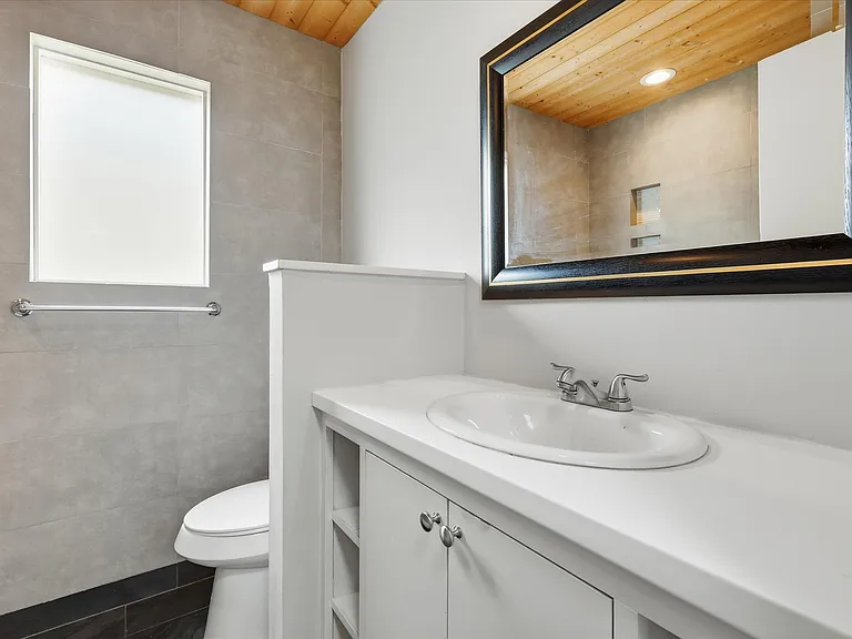 6540 Bernadine St — Photo 9