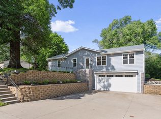 3914 Oak Rd, Minnetonka, MN 55345