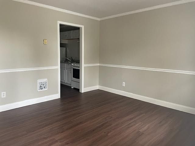 1st image of 406 Watauga Dr #7