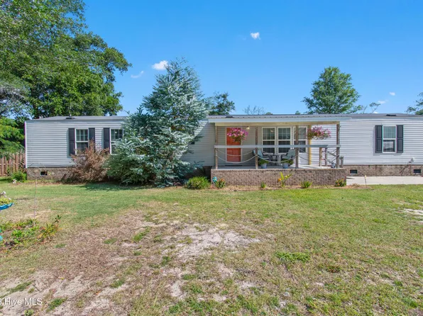 1346 Carlisle Street SW, Supply, NC 28462