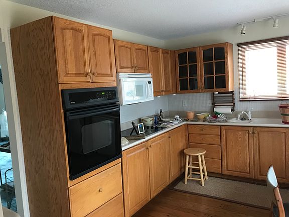 5th image of 465 Hillbrook Dr