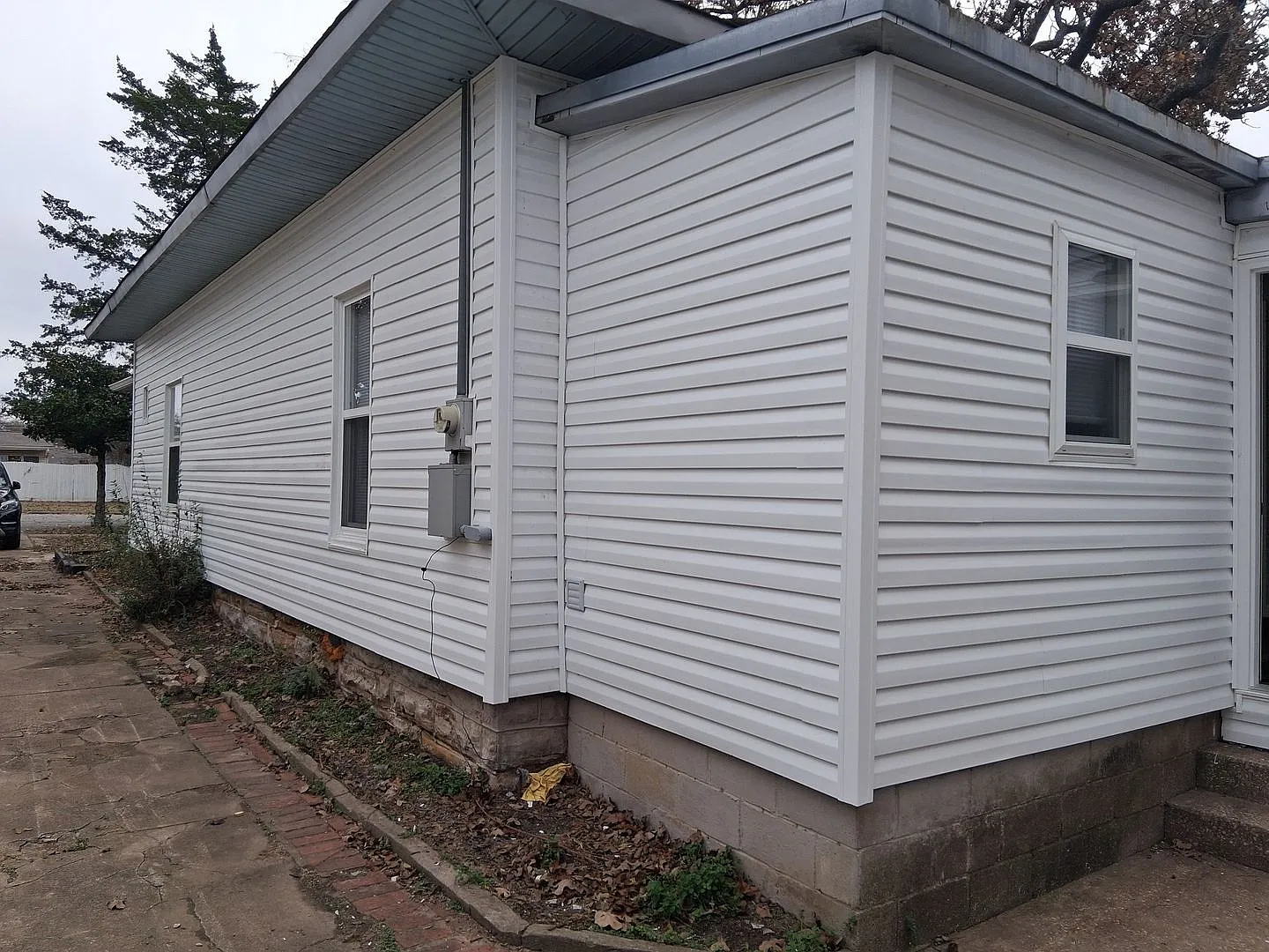Stunning 4-Bedroom Renovated Home in Sapulpa — Photo 4