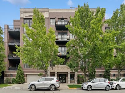 2835 N Lakewood Ave APT 2C, Chicago, IL, 60657