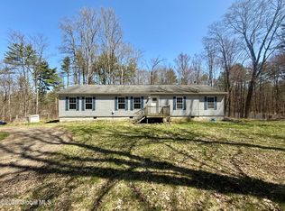 304 Kilburn Rd, Cossayuna, NY 12823