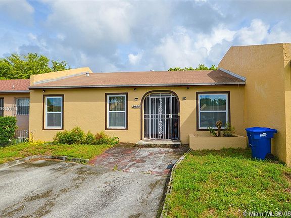 2nd image of 3055 NW 203rd Ln #0