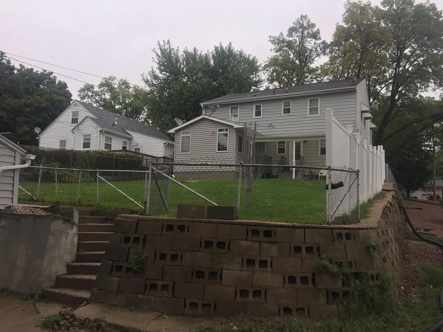 3507 Jones St — Photo 2