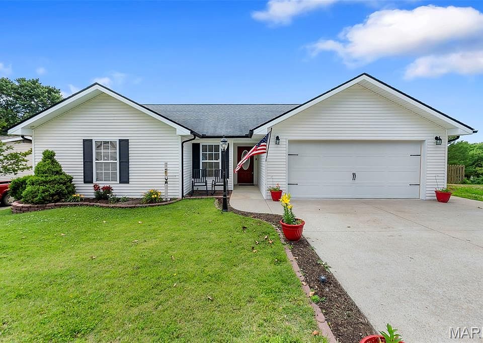 1st image of 509 Lyndhurst Dr
