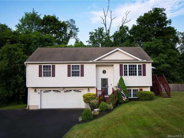 20 Tomlinson Avenue, Plymouth, CT 06786