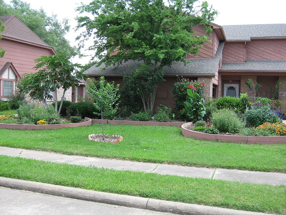 1st image of 4003 Vintage Valley Dr
