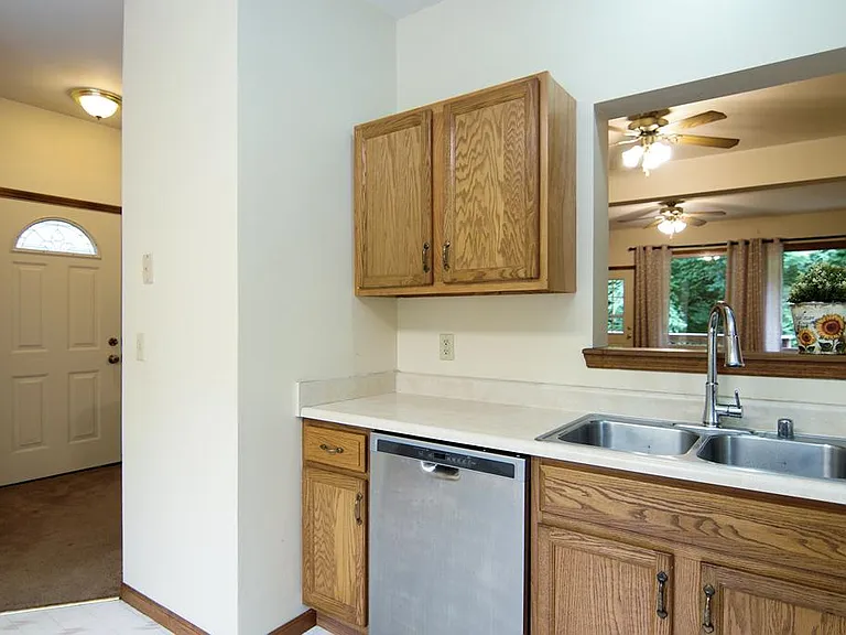 2020 Benton Rd #A — Photo 8