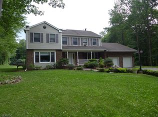 4 Hillside Rd, Stockholm, NJ 07460