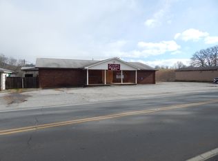 562 Tusquittee St, Hayesville, NC 28904