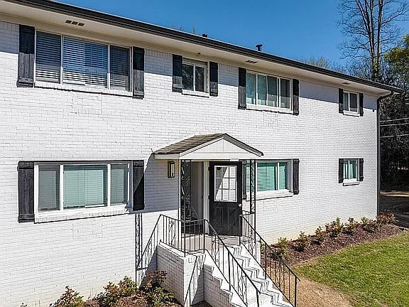 Enclave Oakhurst Village — Photo 14