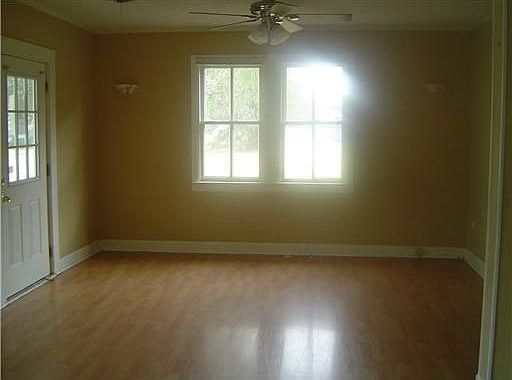 3rd image of 161 Saint Charles Pl