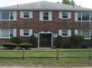 159 Center St APT 7, Dennis Port, MA 02639