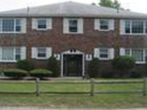 159 Center St APT 7
