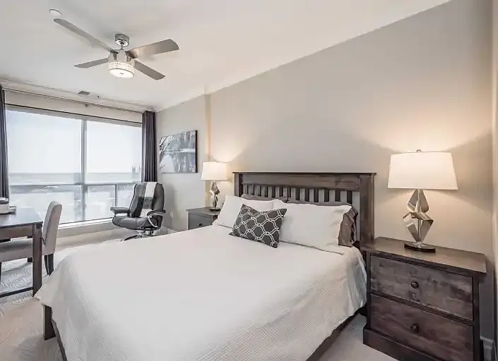 160 Macdonell St #1607 — Photo 7