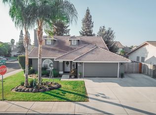 2727 Ian Ct, Oakdale, CA 95361
