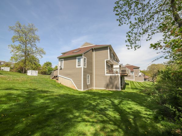 53 Brushy Plain Rd APT 5A, Branford, CT 06405