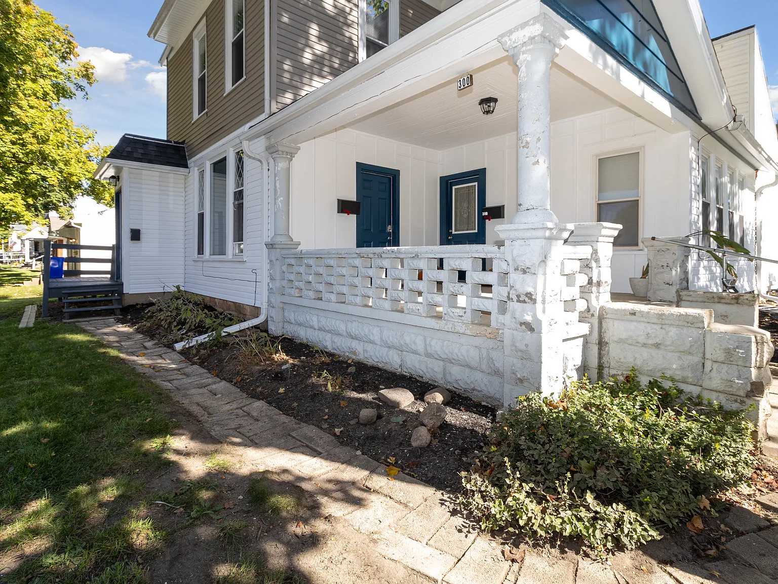 Studio, 350 sqft, $1,000 — Photo 2