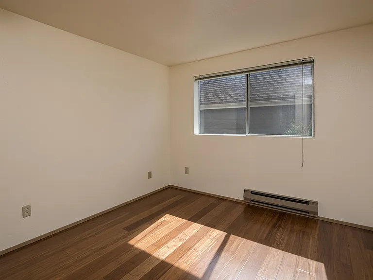 Bedrooom #2