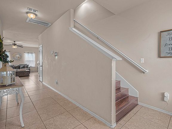 4th image of 6114 Servando Dr