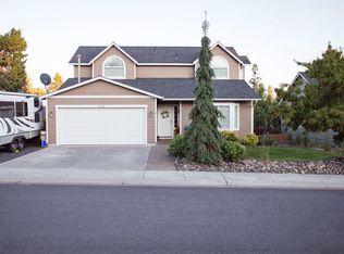 5126 Lyptus Ln, Klamath Falls, OR 97601