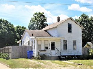 713 E 8th St, Kewanee, IL 61443