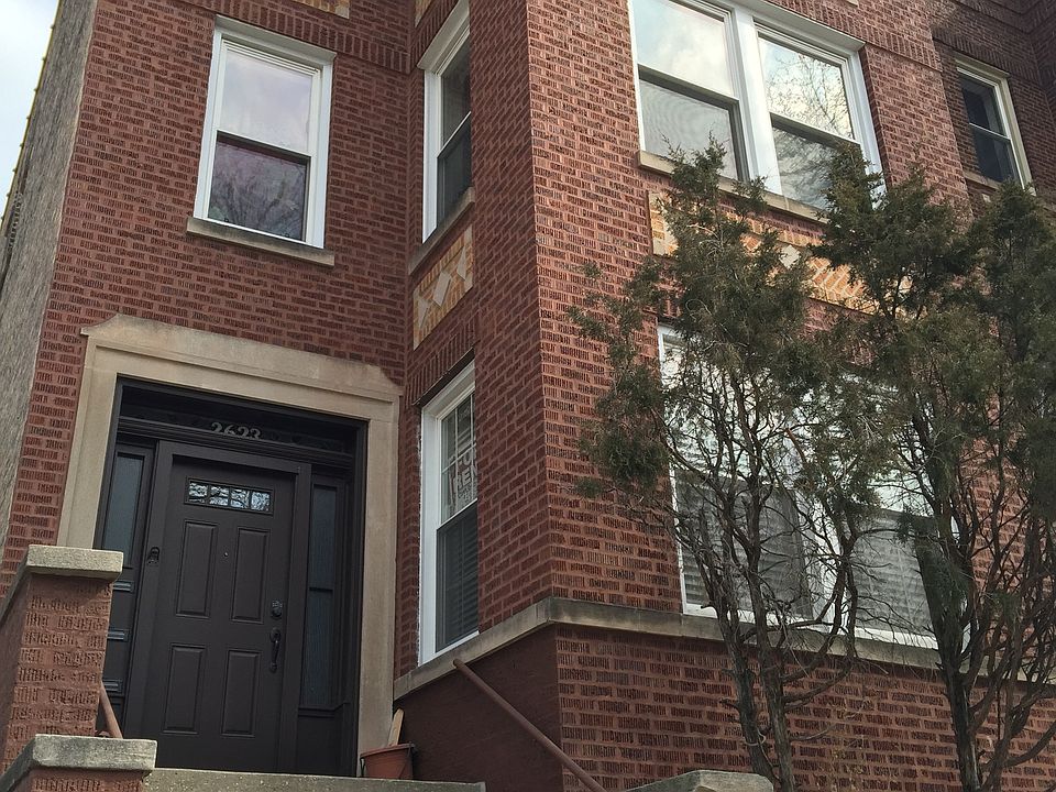 1st image of 2623 N Hamlin Ave #1