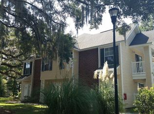 1058 Ferry Crossing Cir, Charleston, SC 29414