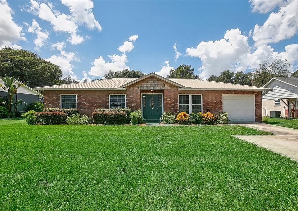 1011 Cason St, Plant City, FL 33563 | Zillow