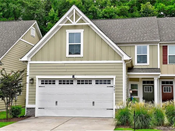 1901 Doubloon Way, Chesapeake, VA 23323