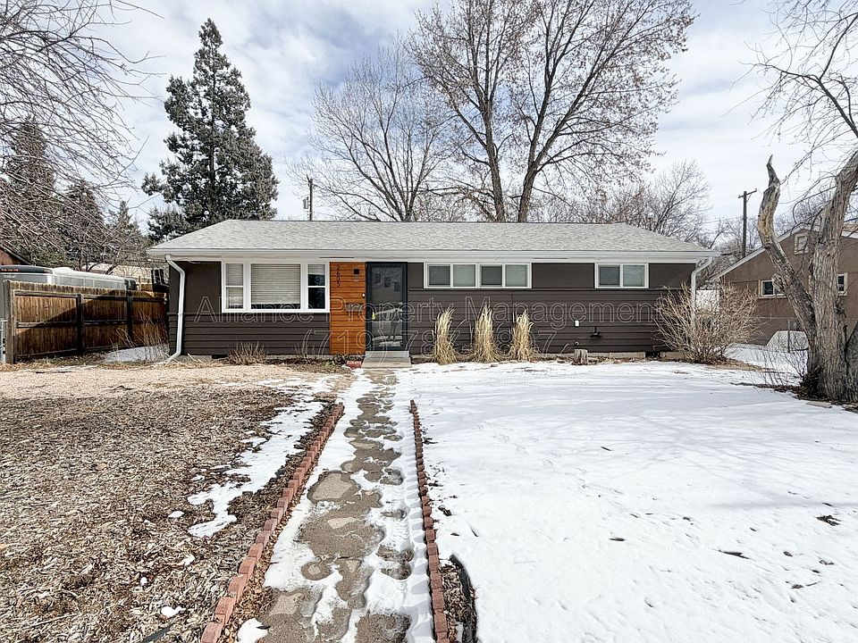1st image of 2605 Lark Dr