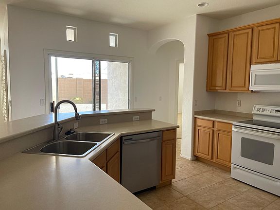 5th image of 10587 W Desert Star Ln
