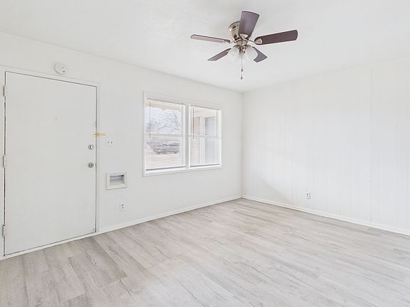 5th image of 3008 Westhaven Dr Unit A
