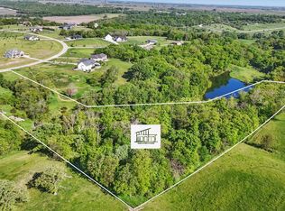 1804 Millstream Ct, Winterset, IA 50273