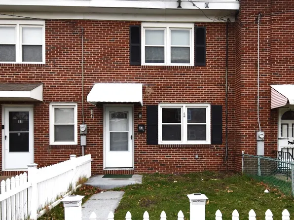 83 W 4th St, Burlington, NJ 08016