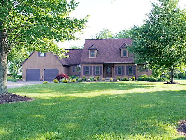 1st image of 2741 Country Meadows Dr