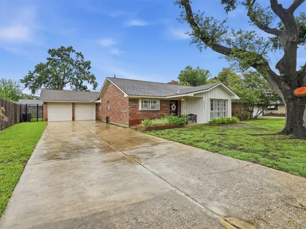 7707 Cayton St, Houston, TX 77061