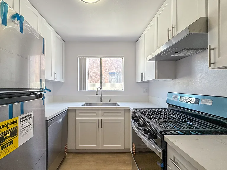 1726 N Stanton Pl #2 — Photo 4