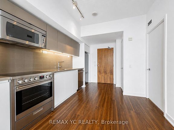 3rd image of 75 Queens Wharf Rd Unit 4611