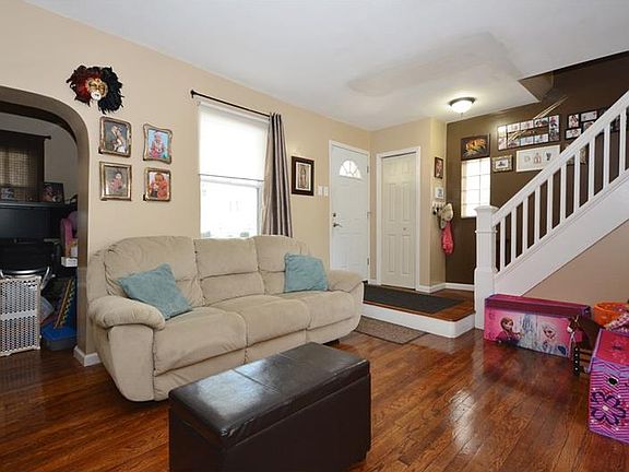 4th image of 3008 Bremen Ave