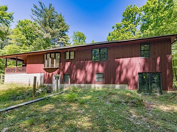 3rd image of 724 Starch Mill Road